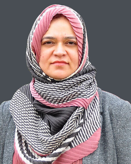 Dr. Nida Khan