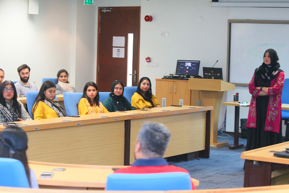 Leader presenting in classroom